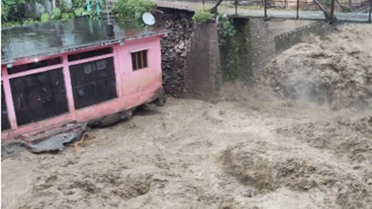 https://www.jagranimages.com/images/newimg/29082025/29_08_2025-tehri_24028966.jpg