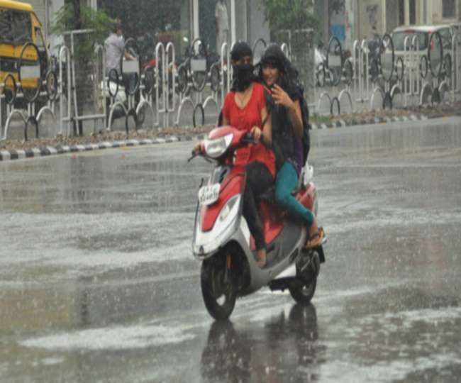 Delhi Weather Update: 2 अक्टूबर से बदलेगा मौसम का मिजाज, होगी बारिश; यलो अलर्ट भी जारी