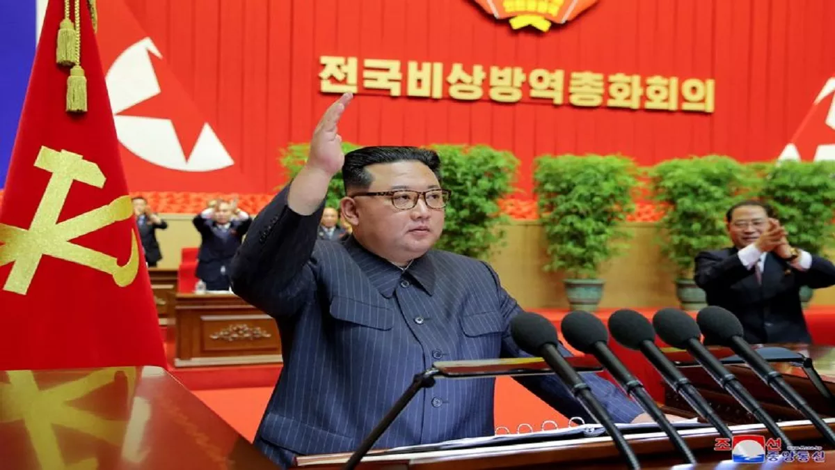 कमला हैरिस को उत्तर कोरिया की धमकी, दो बैलिस्टिक मिसाइलों का किया परीक्षण