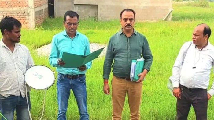रांची में बिल्डर सूरज लाल पर IT का शिकंजा, ओबरिया स्थित जमीन को किया जब्त