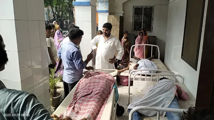 सिवान में दो बाइक की टक्कर में तीन की मौत, एक घायल