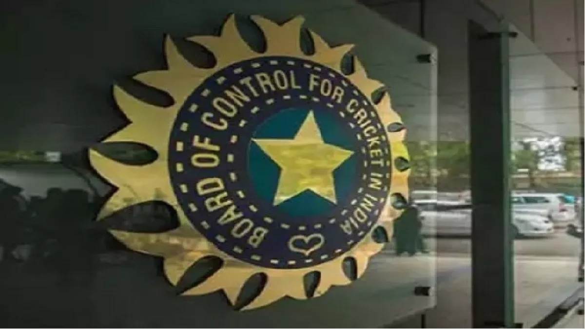 https://www.jagranimages.com/images/newimg/29092024/29_09_2024-bcci_annual_general_meeting_23806725.jpg