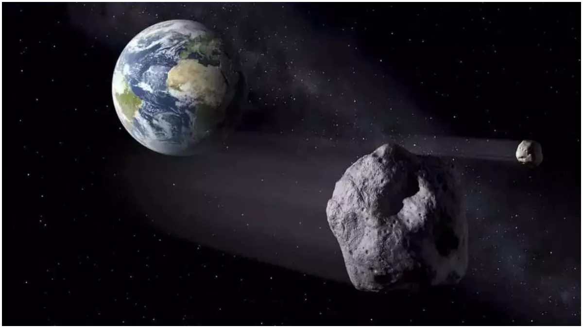 आज से धरती में दिखेंगें दो चांद! मिनी मून दो महीने तक लगाएगा चक्कर