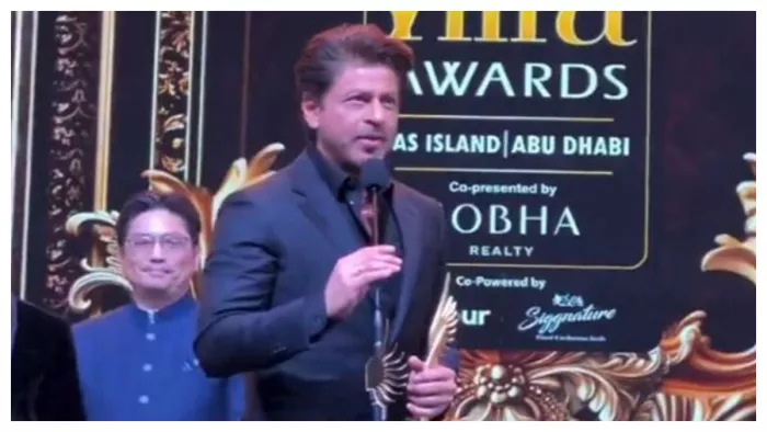 IIFA 2024: बेस्ट एक्टर का अवॉर्ड जीतने के बाद विनिंग स्पीच देते हुए शाह रुख खान