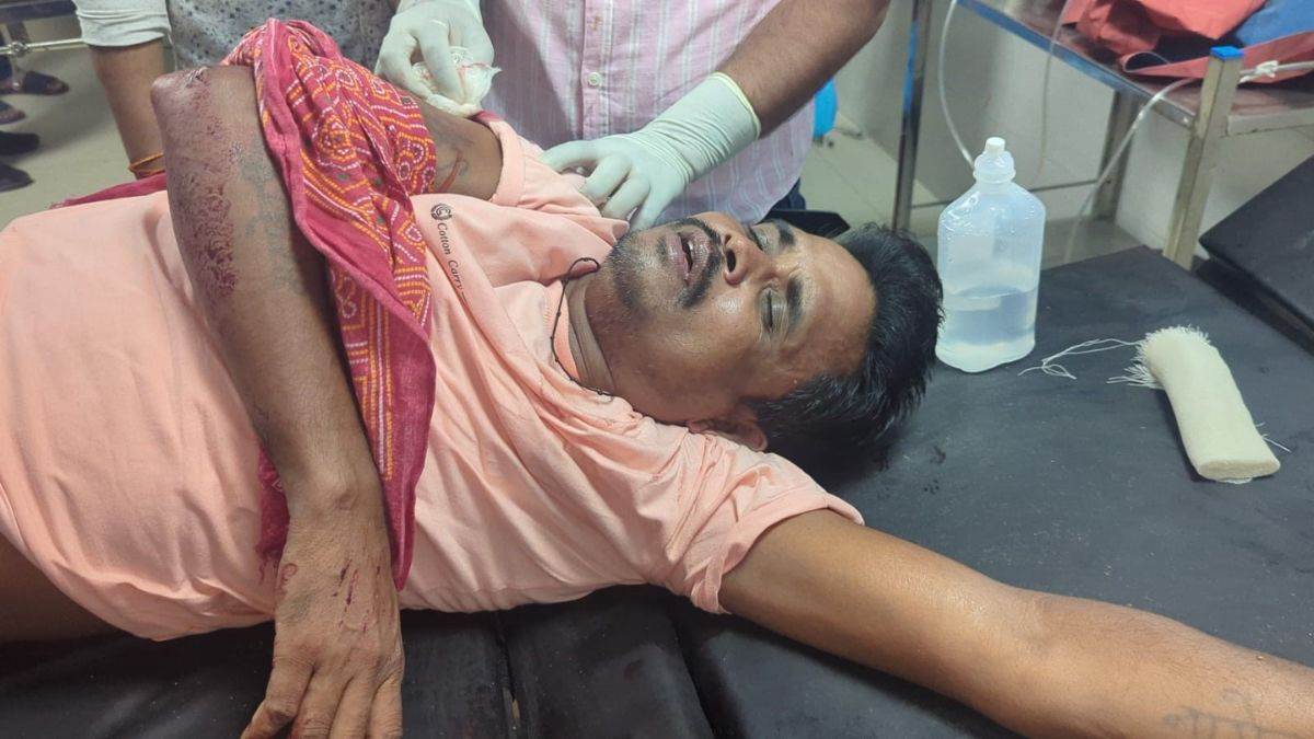 https://www.jagranimages.com/images/newimg/29092025/29_09_2025-ara_crime_news_13_24063880.jpg