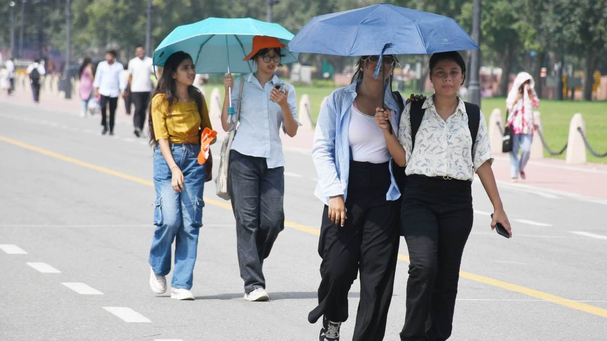 https://www.jagranimages.com/images/newimg/29092025/29_09_2025-delhi_heat_24063719.jpg