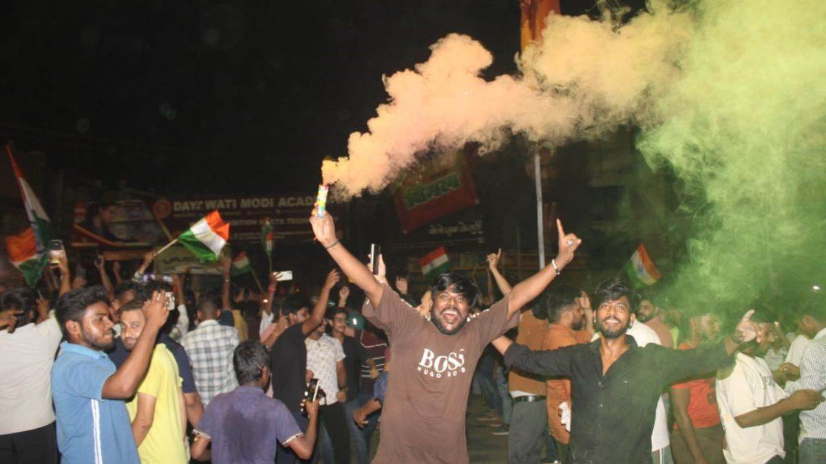 india pakistan asia cup final match 2025 meerut celebrates indias asia cup victory fireworks and joy
