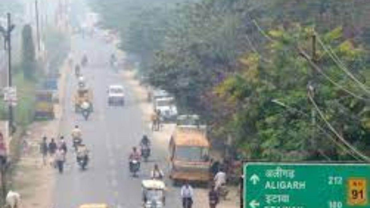 kannaunj dm angry over low feedback on vikasit uttar pradesh portal