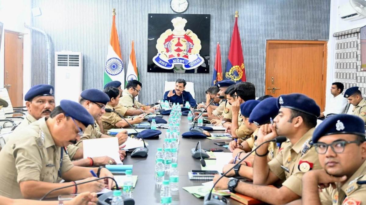 varanasi news focus on crime control and womens safety
