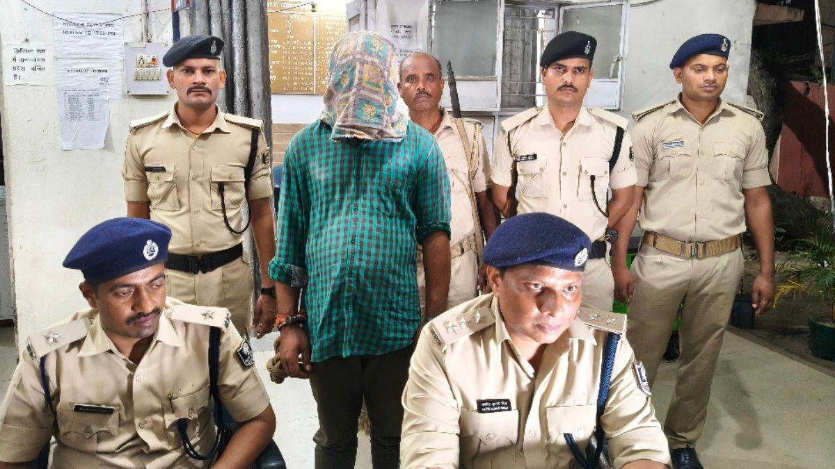 ranjan pathak gang is continuously committing crimes to remove sitamarhi sp amit ranjan bihar crime