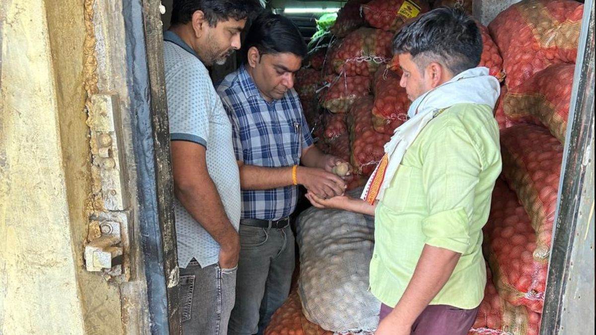 aligarh food department raids crackdown on adulterated food before festivals