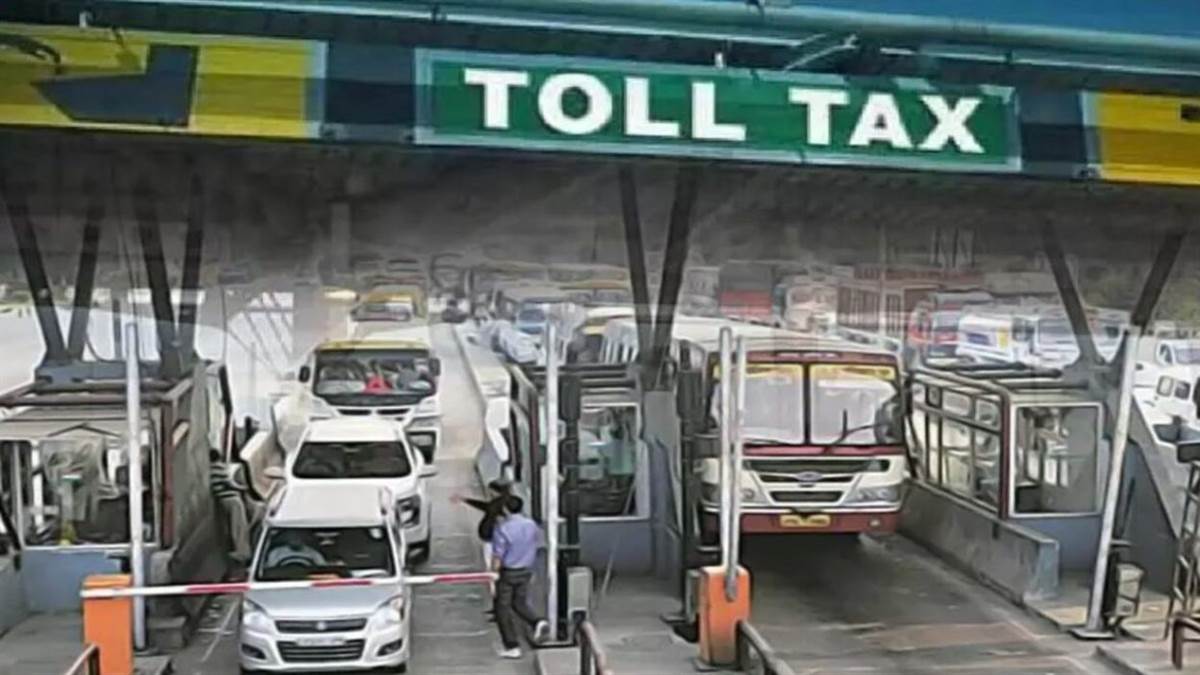 up agra lucknow expressway toll tax scam software error cuts extra toll for 3 months