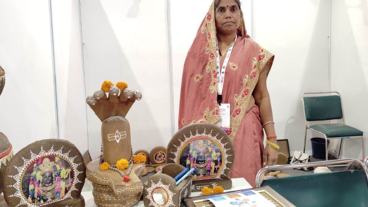 ncr swadeshi mela up govt to organize handicraft fair across 75 districts