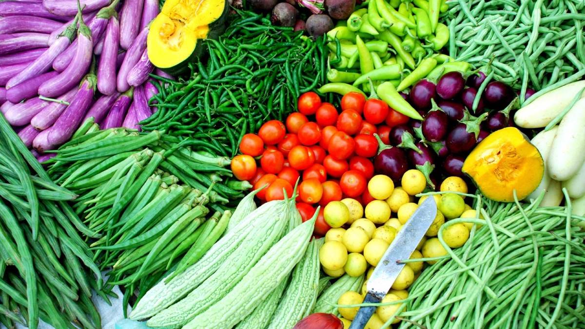 https://www.jagranimages.com/images/newimg/29092025/29_09_2025-vegetable_24063980.jpg