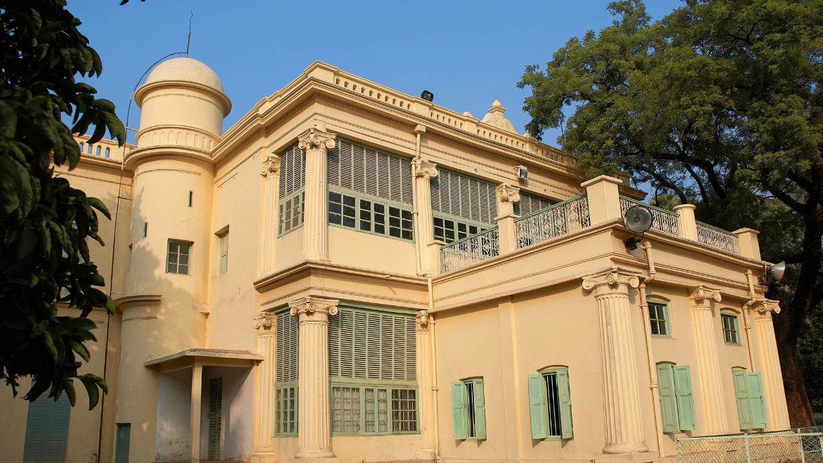 https://www.jagranimages.com/images/newimg/29092025/29_09_2025-vishwabharati_24063841.jpg