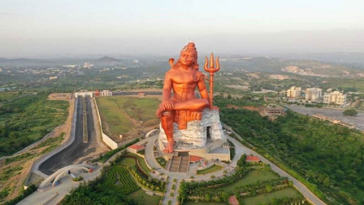 nathdwara vishwas swaroopam is two and a half times bigger than the shiva statue of nepal