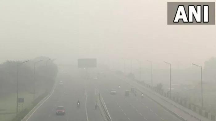 Delhi Pollution:दिल्ली दूसरा सबसे अधिक प्रदूषित शहर रहा।