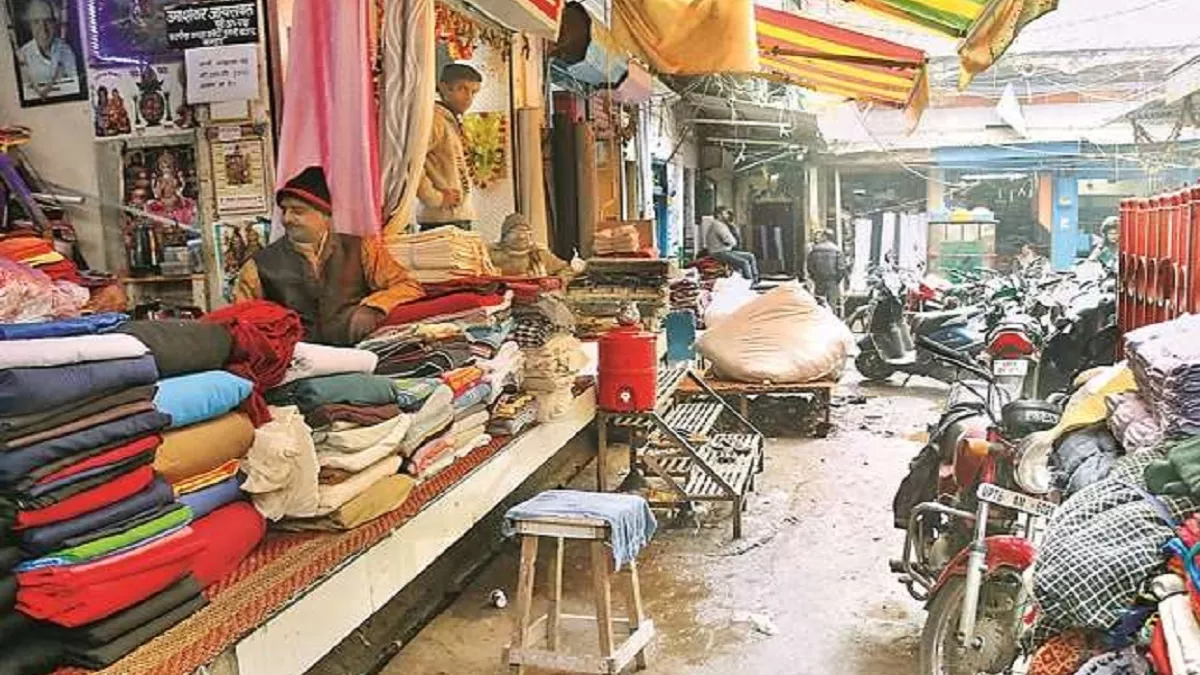 Kanpur में दीपावली के त्योहार के बाद थोक बाजार खुलने लगे, अब सहालग के