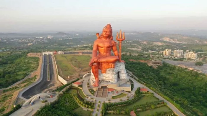 भगवान शिव की विशाल प्रतिमा राजस्थान और देश की भी पहचान है।