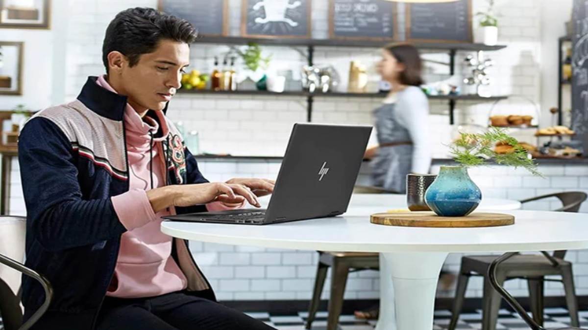 70 हजार रुपए के अंदर चाहिए लैपटॉप? यहां देखिए HP Pavilion Laptop की टॉप लिस्ट