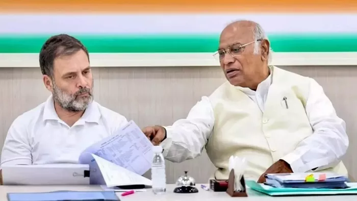 कांग्रेस ने धनबाद से अजय दुबे, बोकारो से श्वेता सिंह को उतारा