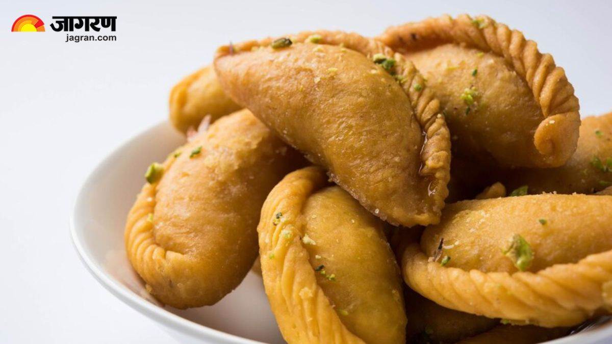 https://www.jagranimages.com/images/newimg/29102024/29_10_2024-diwali_sweets_recipe_23823724.jpg