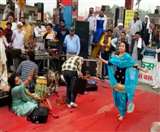 करनाल के बसताड़ा टोल प्लाजा का दृश्य।