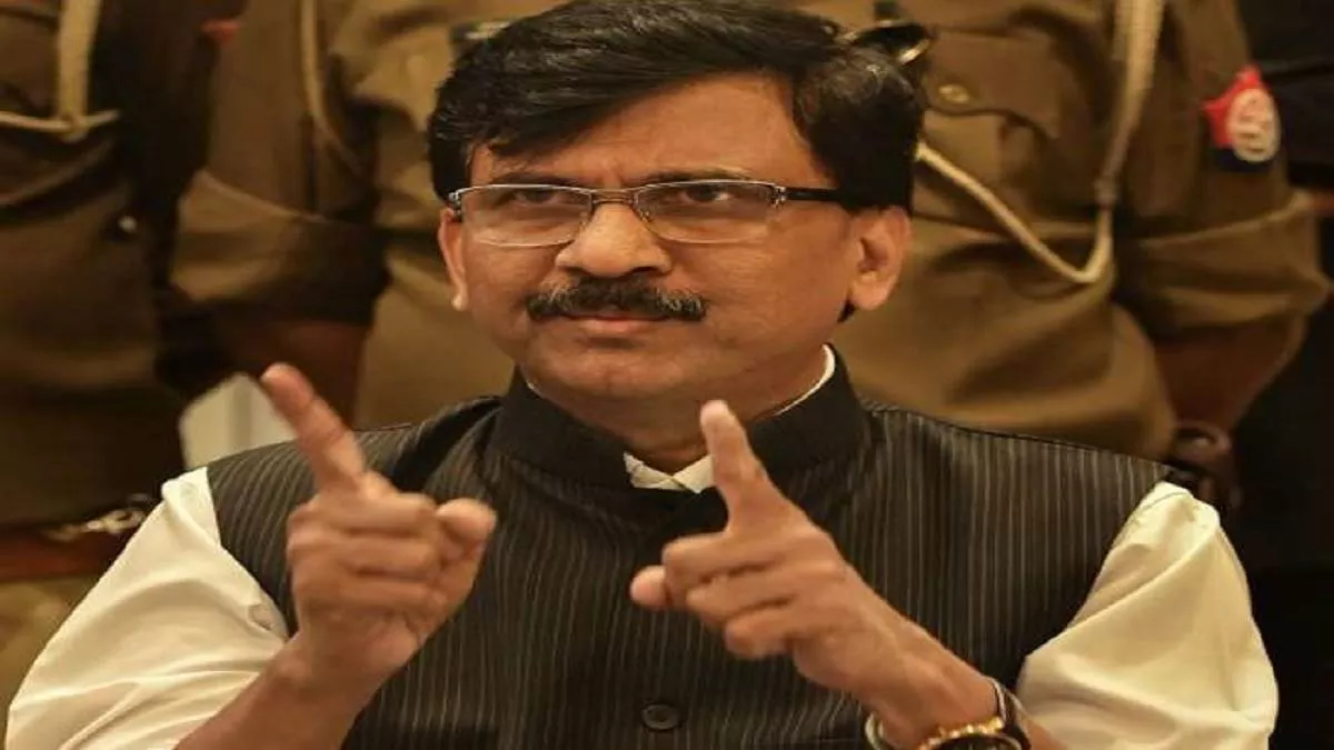 संजय राउत ने कहा कि राज्‍यपालपर महाभियोग चलाया जाना चाहिए