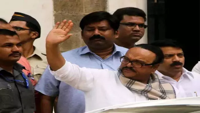 Mumbai Politics News: एक कार्यक्रम के दौरान छगन भुजबल ने देवी सरस्वती पर टिप्पणी की।