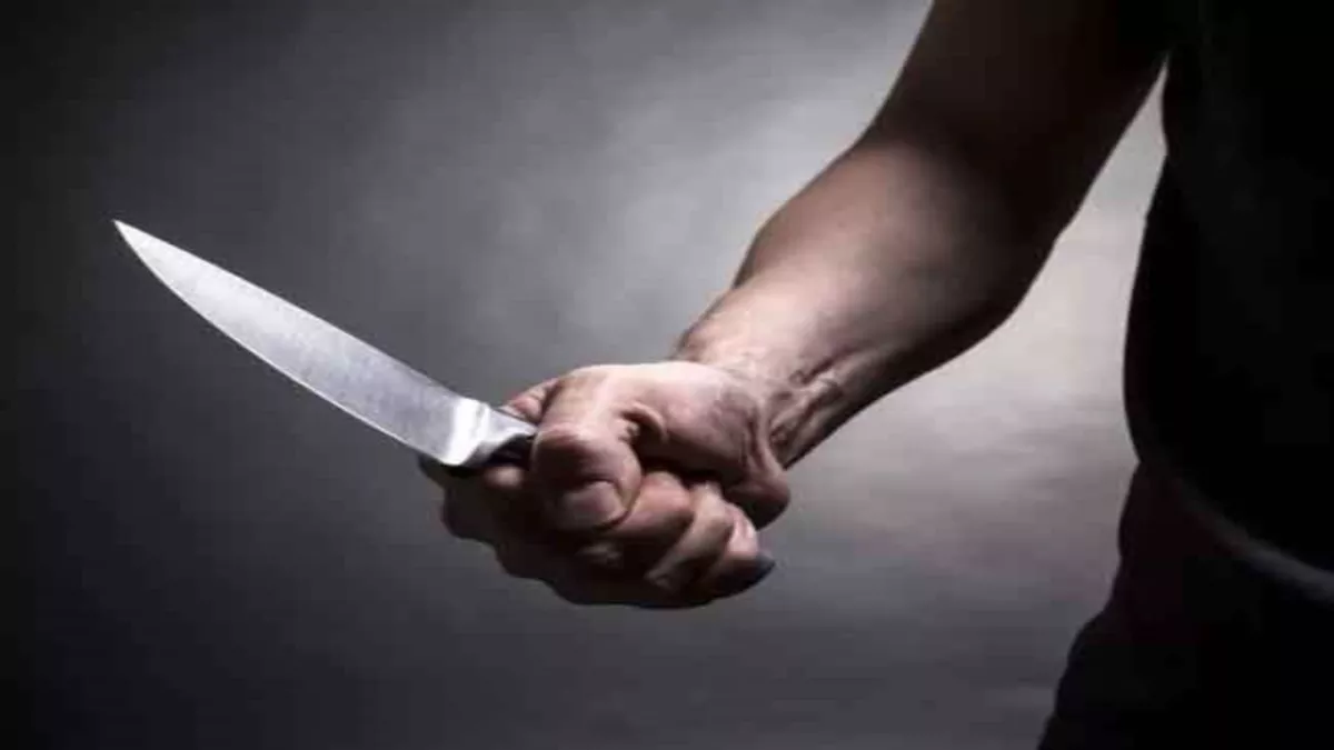 बरहमपुर कोर्ट में एसडीजेएम की गर्दन पर बदमाश ने चाकू रख दिया