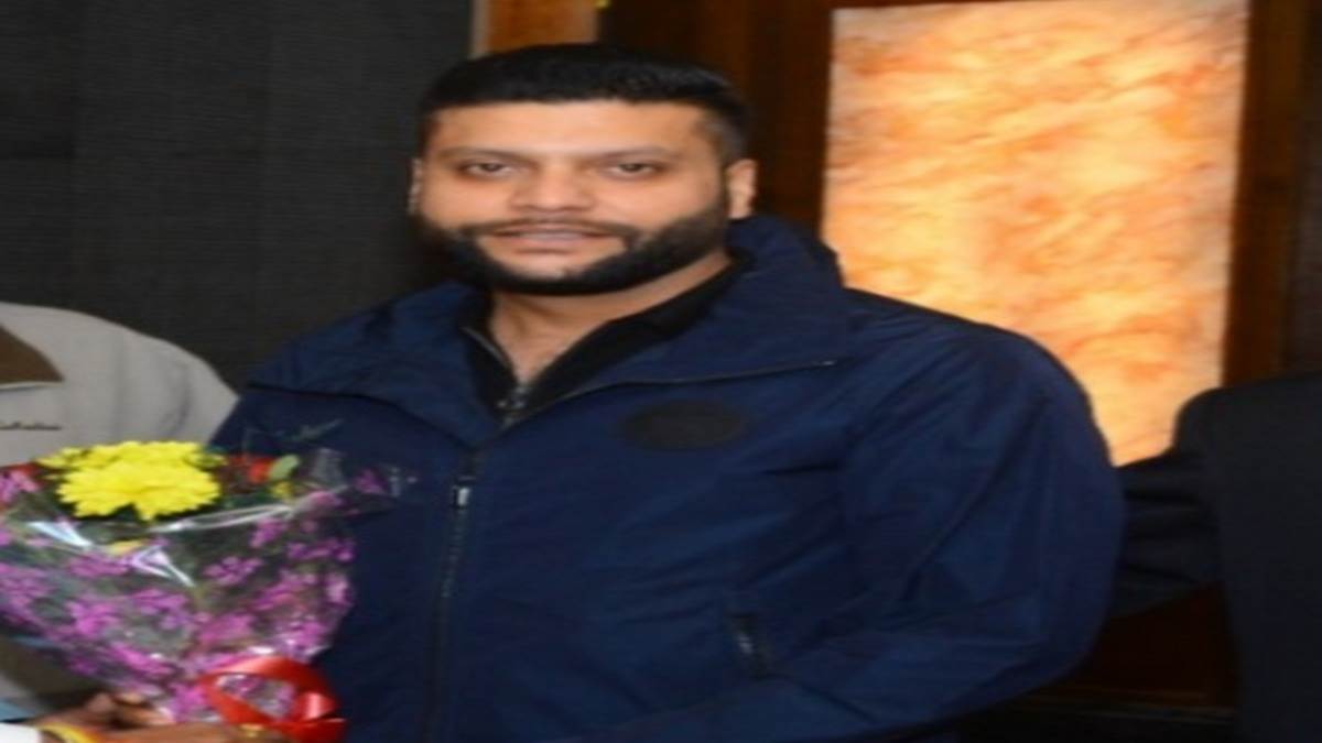 https://www.jagranimages.com/images/newimg/29112022/29_11_2022-rishi_raj_23234955.jpg