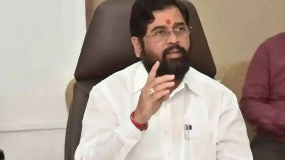 मुंबई के पूर्व मेयर और उद्धव गुट के नेता दत्ता दलवी गिरफ्तार, CM शिंदे के खिलाफ किया था आपत्तिजनक भाषा का इस्तेमाल