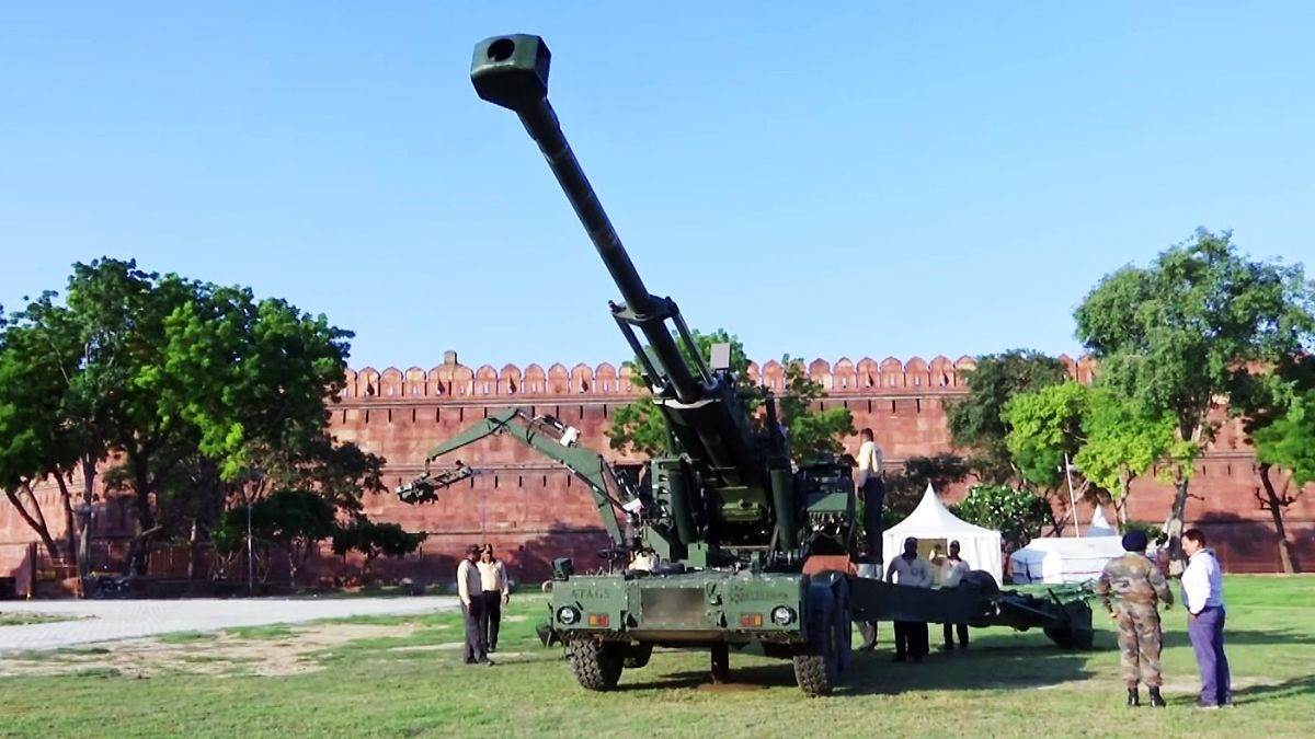 https://www.jagranimages.com/images/newimg/29112023/29_11_2023-indian_howitzer_23592619.jpg