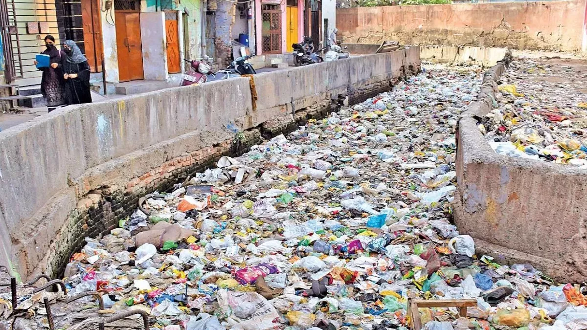 जागरण संपादकीय: अकर्मण्यता से घिरे स्थानीय निकाय, विकास के नाम पर मिली करोड़ों की धनराशि का दुरुपयोग
