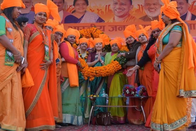 'बेटी बचाओ, बेटी पढ़ाओ अभियान ने बढ़ाया आधी आबादी का मान'