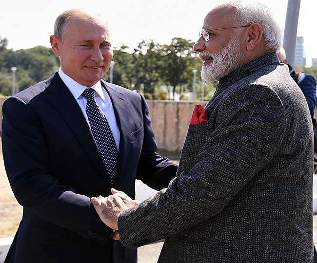 दिसंबर में रूसी राष्ट्रपति पुतिन आधिकारिक दौरे पर भारत आए, 21वें भारत-रूस सालाना समिट।