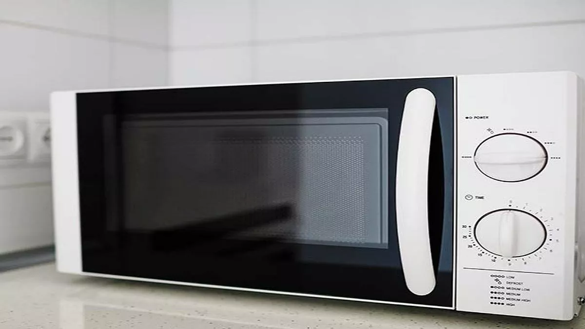 Amazon Sale Offers On Microwave Oven: Rs 12,999 वाला ओवन मिल रहा है 8490 में, अब टेस्टी खाना बनाना हुआ सस्ता