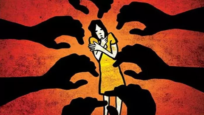 घुमाने के बहाने किया 13 साल की मासूम के साथ सामूहिक दुष्कर्म