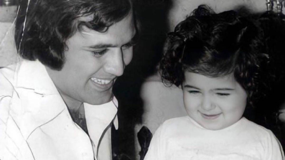 twinkle khanna birthday twinkle khanna wished father rajesh khanna on his birthday with this throwback photo