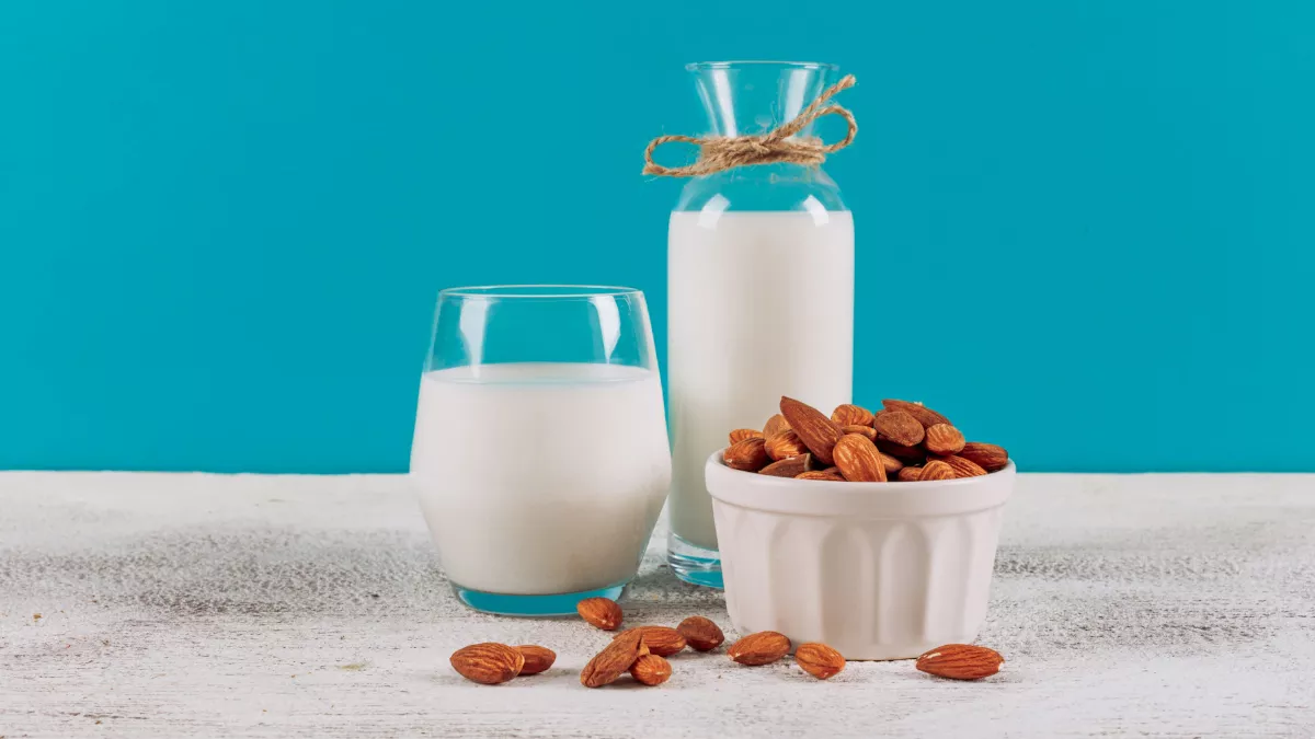 Healthy Winter Drinks: सर्दियों में पिएं ये 5 ड्रिंक्स, बॉडी रहेगी गर्म और सेहत एकदम दुरुस्त - Healthy Winter Drinks These Drinks to keep your body warm In winters and avoid cold fever