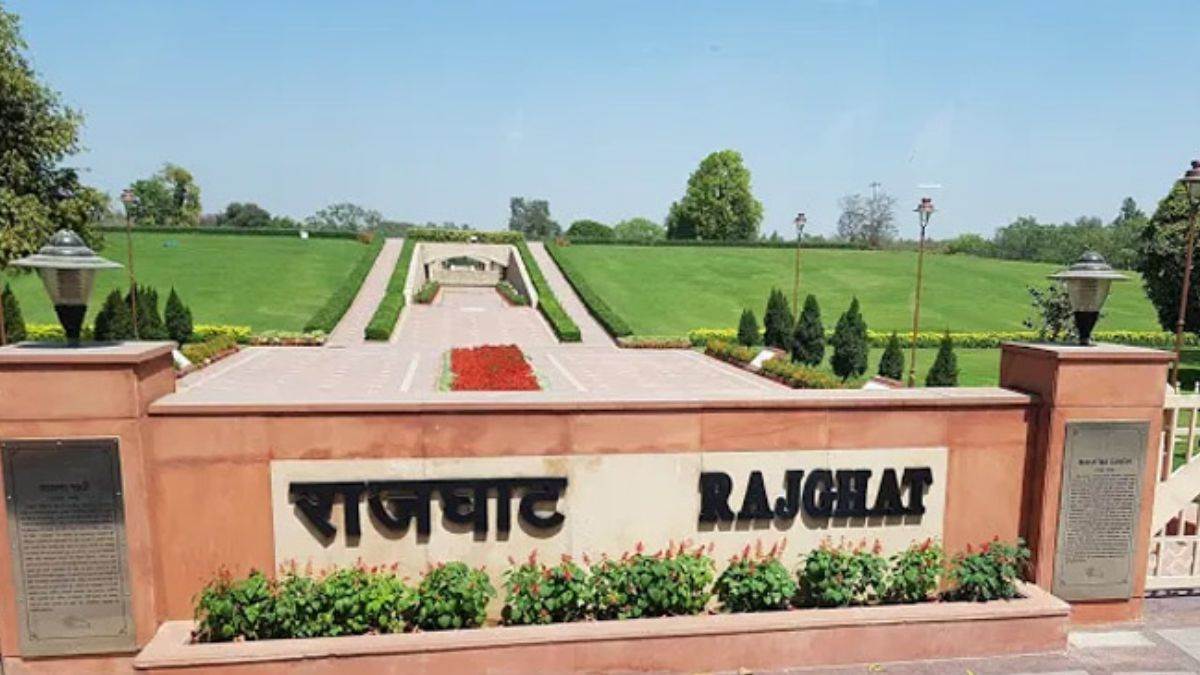https://www.jagranimages.com/images/newimg/29122024/29_12_2024-rajghat_23857612.jpg