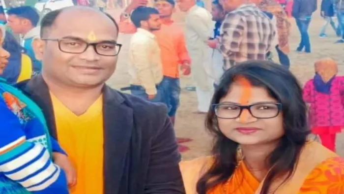 एसडीओ अशोक कुमार और उनकी पत्नी सुनीता देवी की फाइल फोटो। जागरण