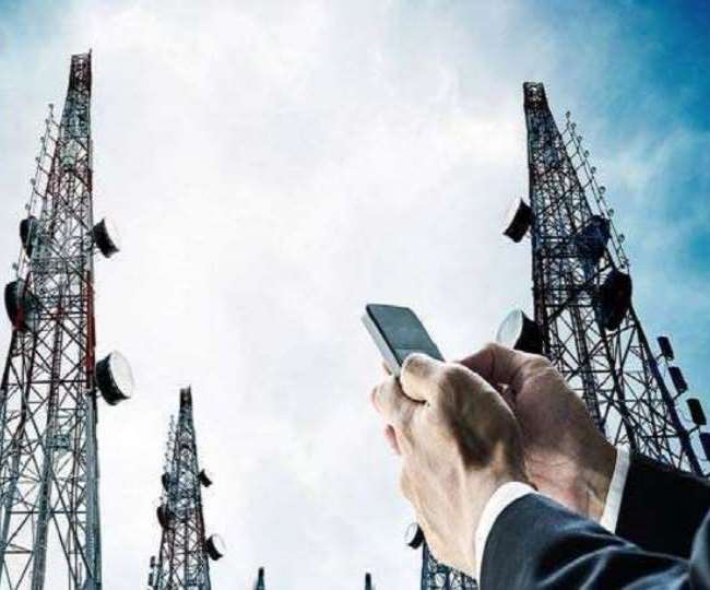 https://www.jagranimages.com/images/newimg/30012022/30_01_2022-phone_calls4_22425468.jpg