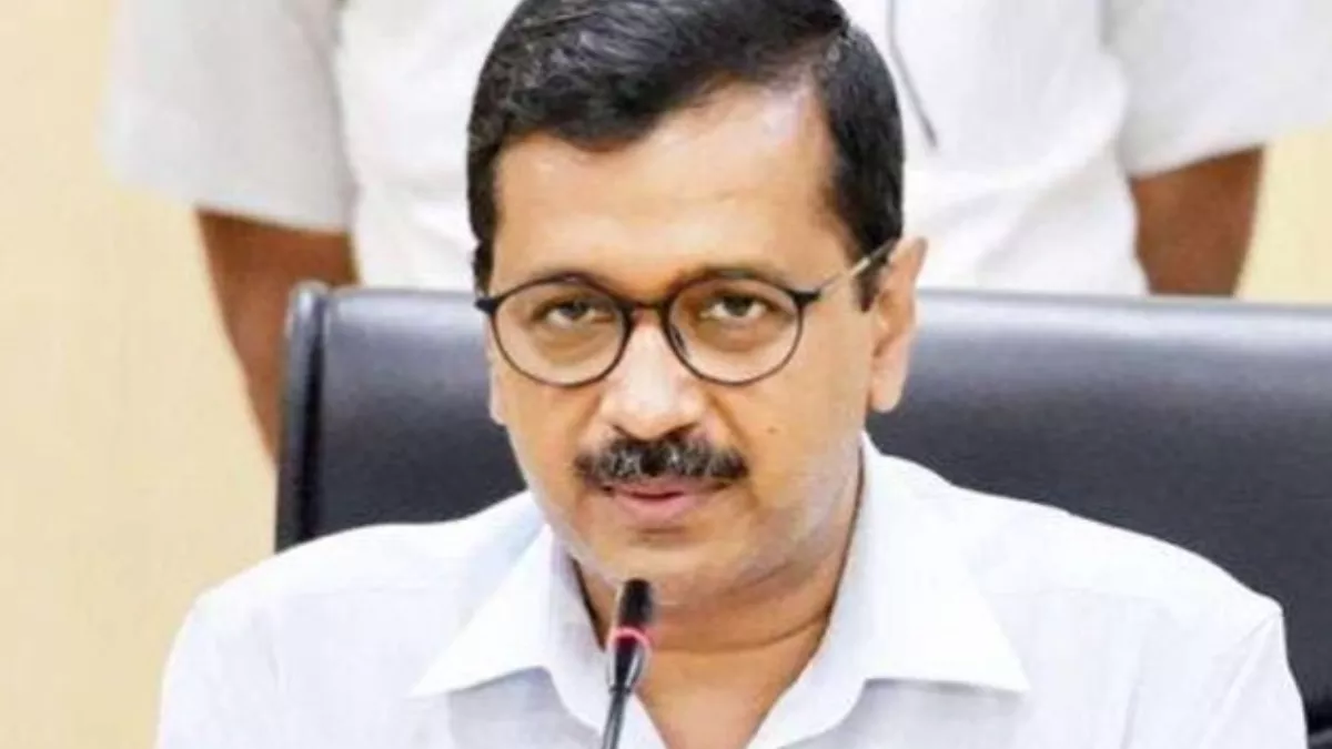 वायु प्रदूषण से जंग में केजरीवाल आज लांच करेंगे पहली सुपरसाइट और मोबाइल वैन। फोटो सोर्स- फाइल फोटो।