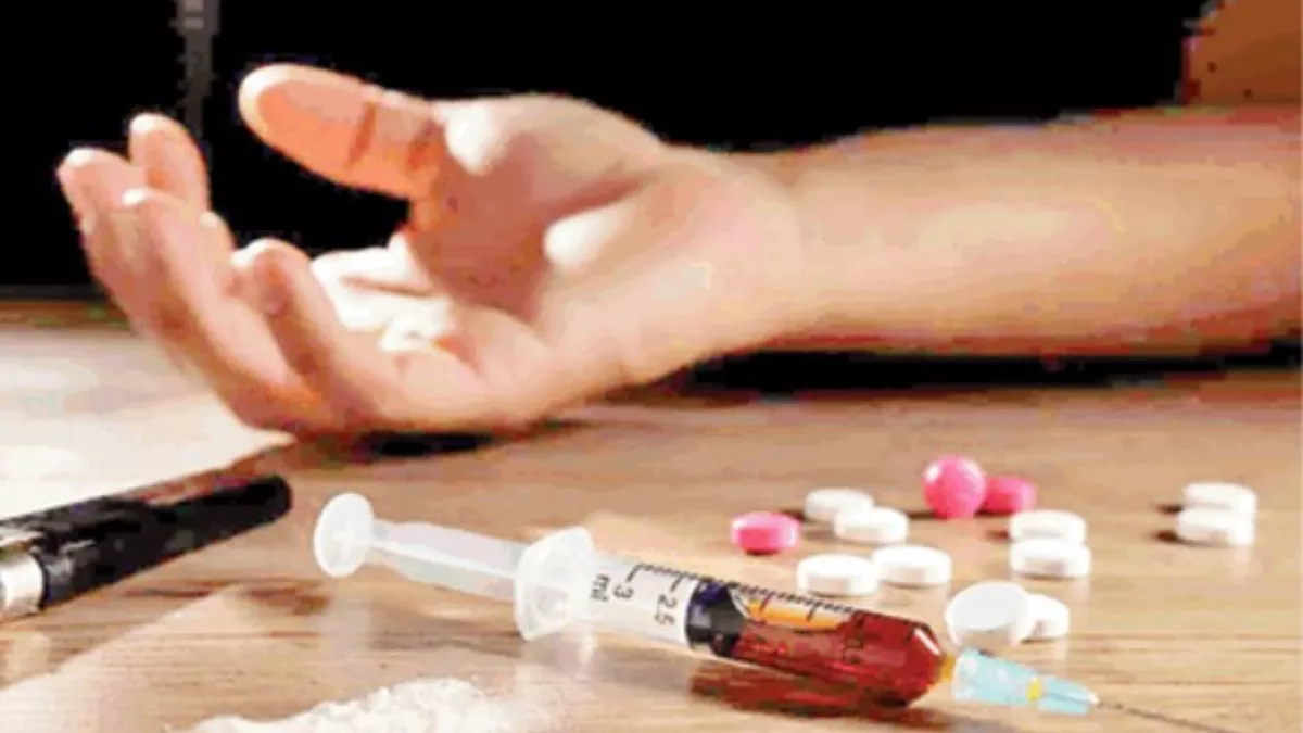नशे की गिरफ्त में आ रहे दिल्ली-एनसीआर के युवा, लगातार बढ़ रही है ड्रग्स की मांग