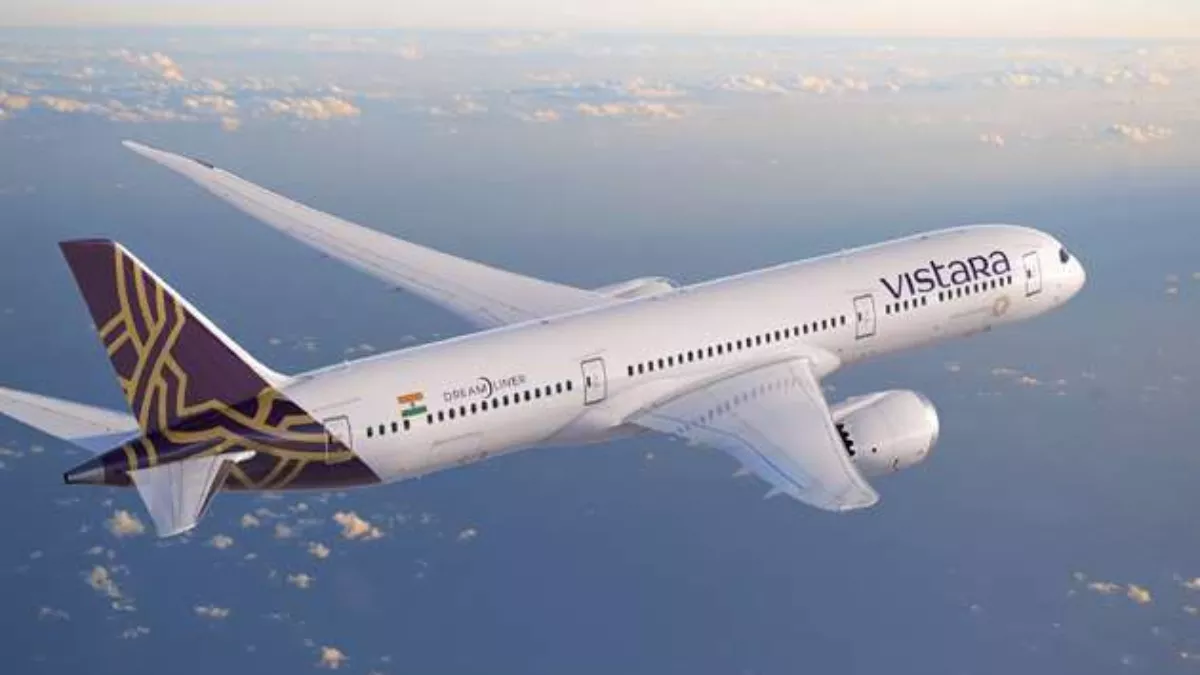 Vistara Flight: दिल्ली से अहमदाबाद जा रही फ्लाइट हुई डायवर्ट, कम विजिबिलिटी के कारण उदयपुर में कराई गई लैंडिंग