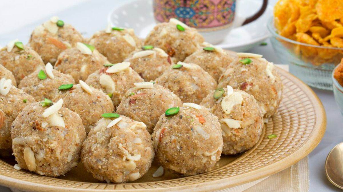 https://www.jagranimages.com/images/newimg/30012025/30_01_2025-bajre_ke_ladoo_23875643.jpg