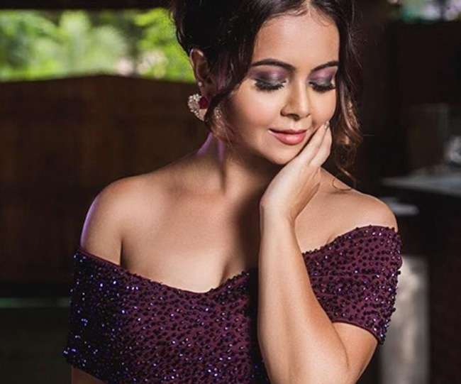 Devoleena Bhattacharjee Answered To Trollers and Sidharth Shukla Shehnaaz  Gill Fans Who trolled for her comment
