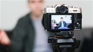 Best Vlogging Camera: भारत में प्रोफ़ेशनल व्लॉगर्स की पहली पसंद हैं ये कैमरा, देखिए लिस्ट