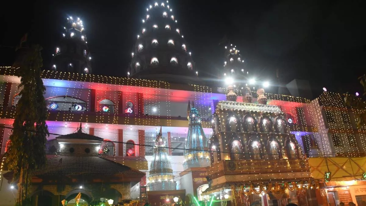 Patna: रामनवमी पर 2 लाख से अधिक श्रद्धालु लगाते हैं 400 वर्ष प्राचीन मंदिर में पवनसुत के दरबार में अर्जी